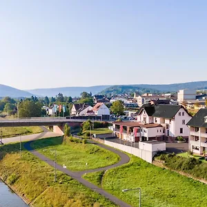 Straubs Schoene Aussicht Klingenberg am Main