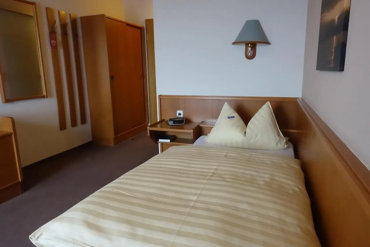 Hotel Gasthof Schoenblick Neumarkt in der Oberpfalz 3*,  Almanya